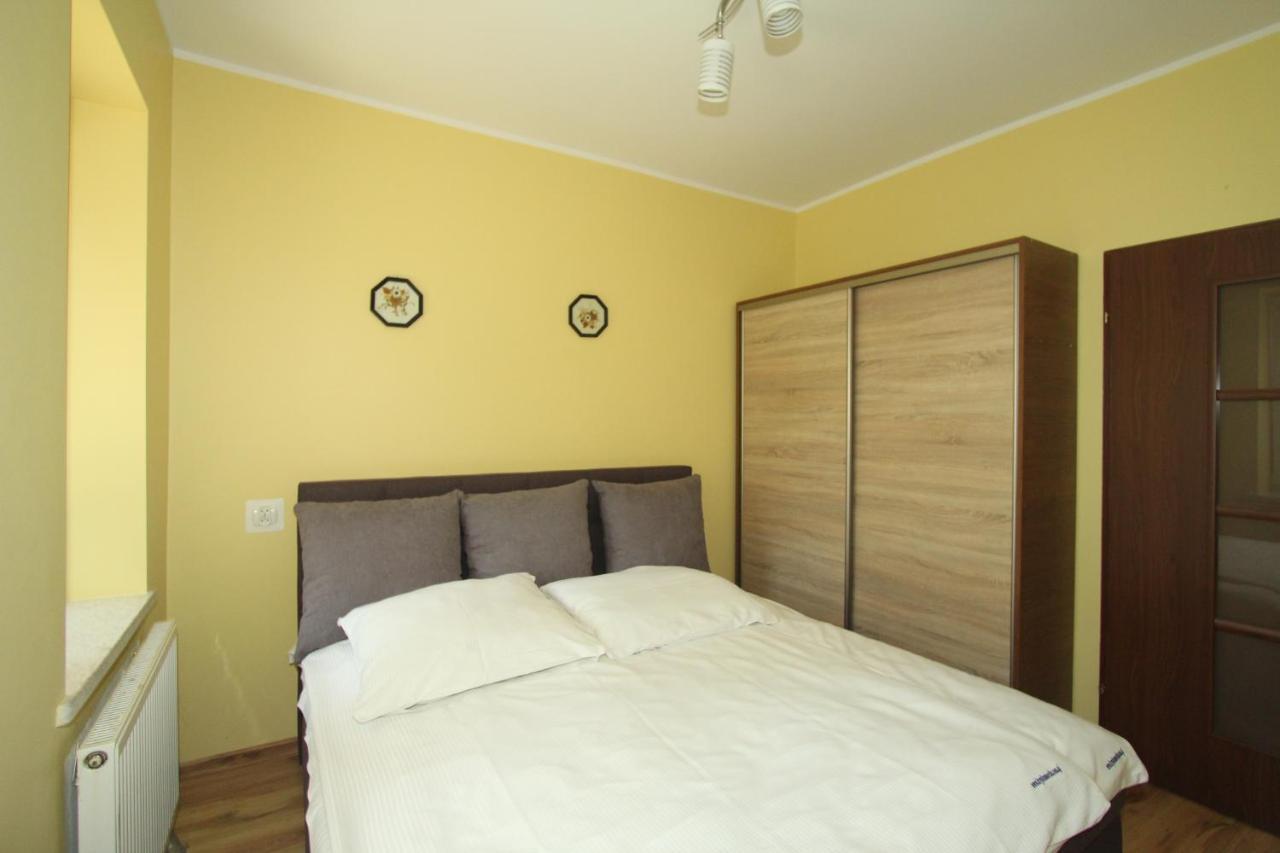 Caloroczny Drewniany Domek Superior I Apartamenty Eko-Oaza W Krynica Morska-Piaski Nowa Karczma  Bagian luar foto