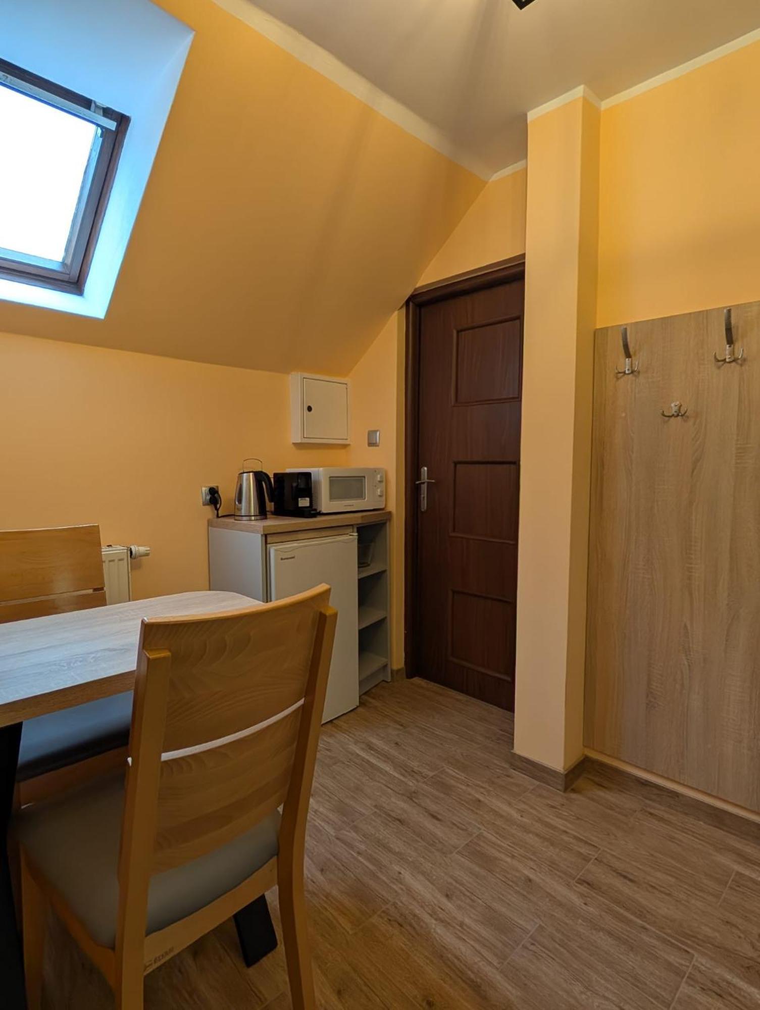 Caloroczny Drewniany Domek Superior I Apartamenty Eko-Oaza W Krynica Morska-Piaski Nowa Karczma  Bagian luar foto
